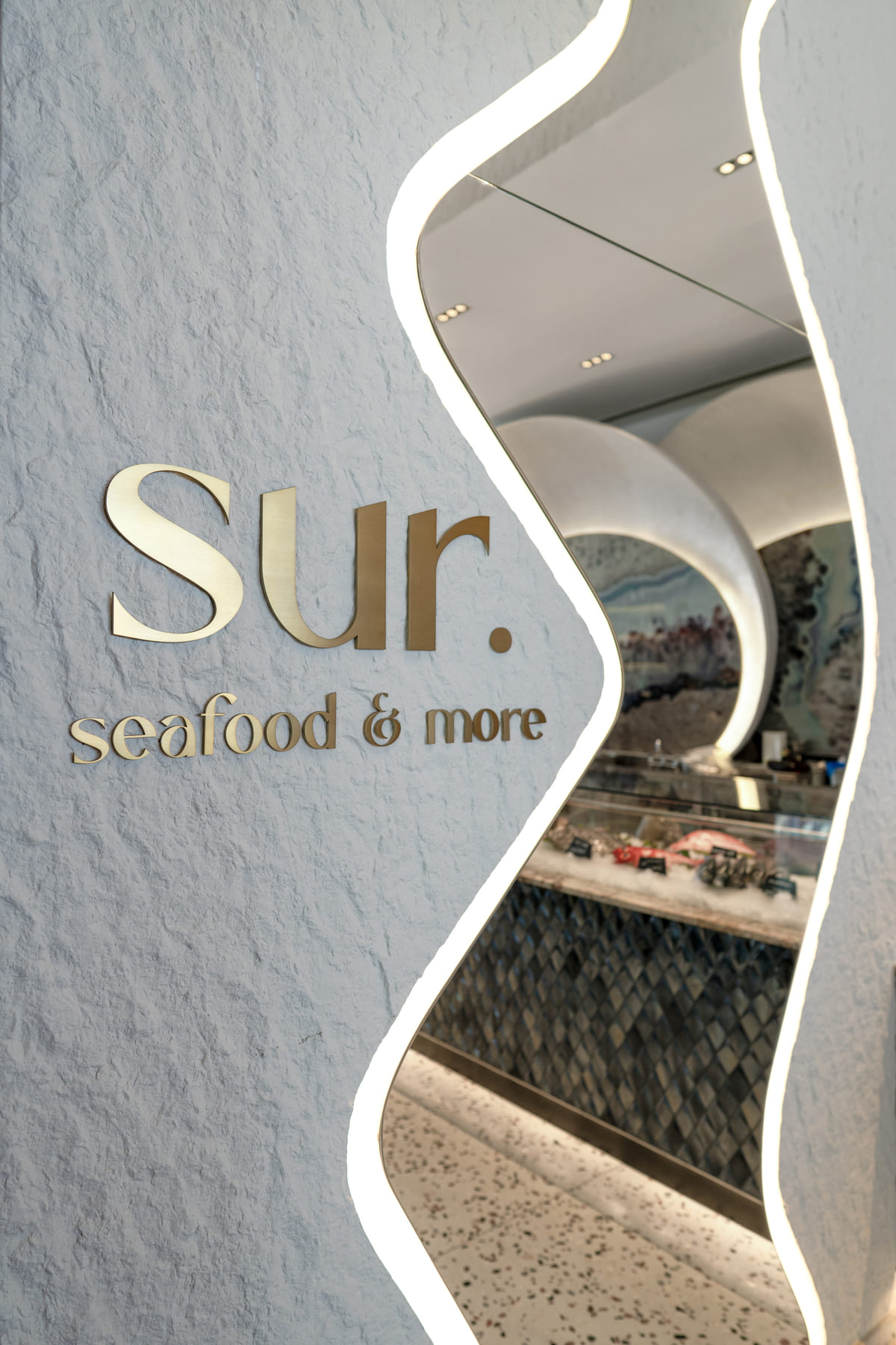 Sur. Dubai hero interior