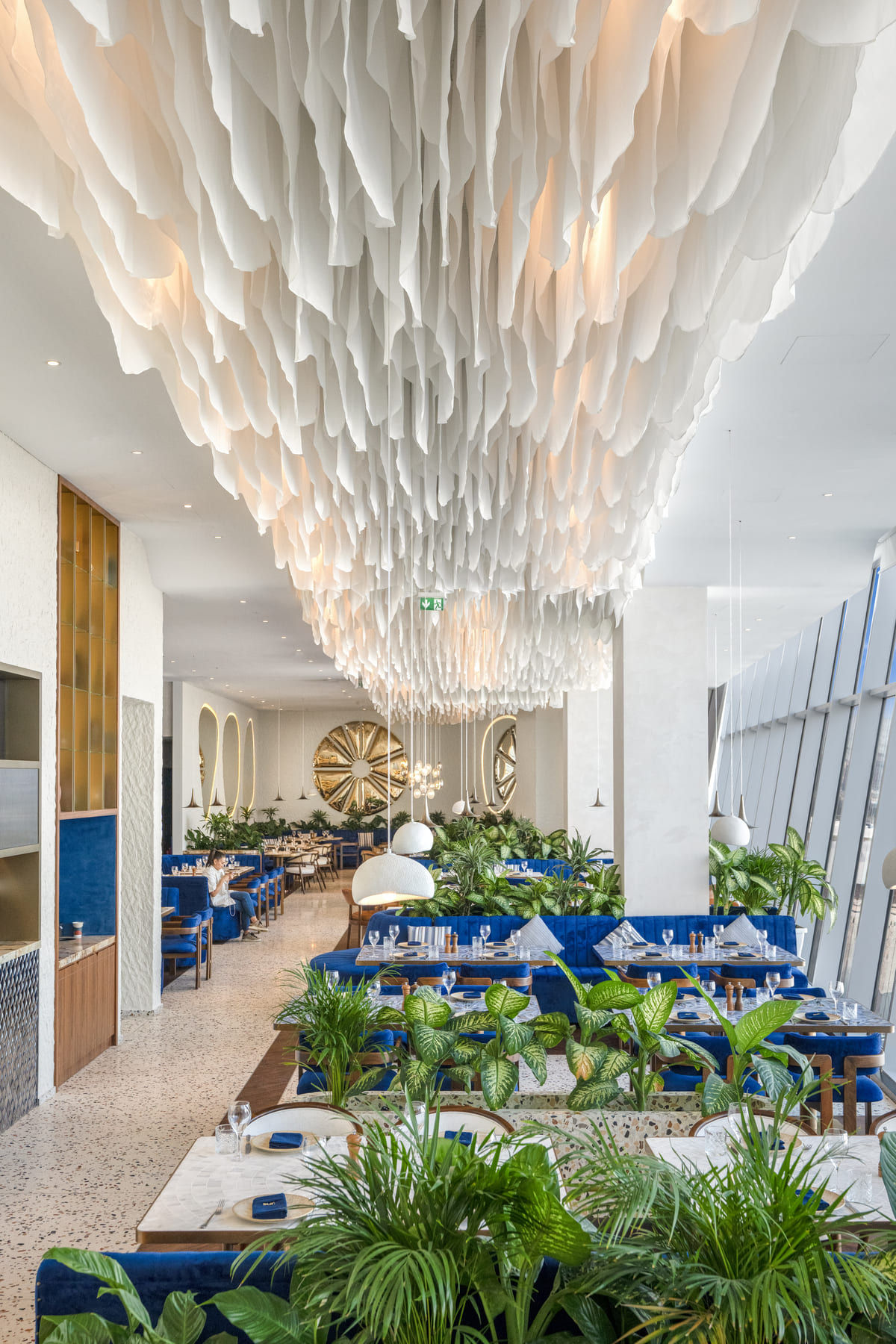 Sur. Dubai dining area